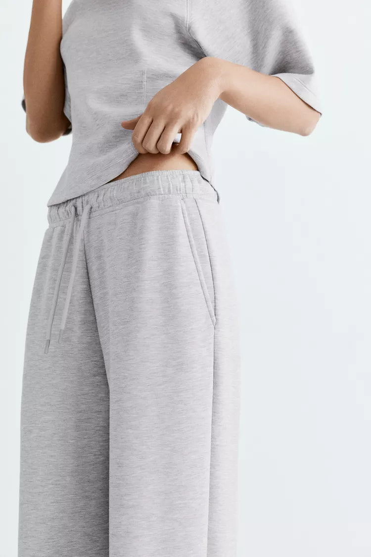 Wide-Leg Pants