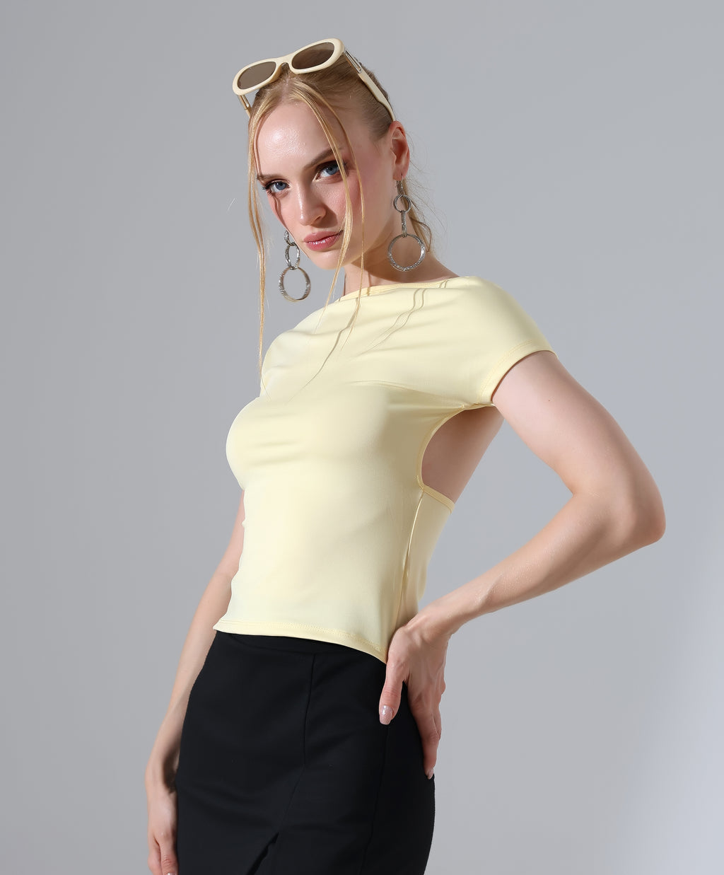 Open Back Ruched Tee - Yellow