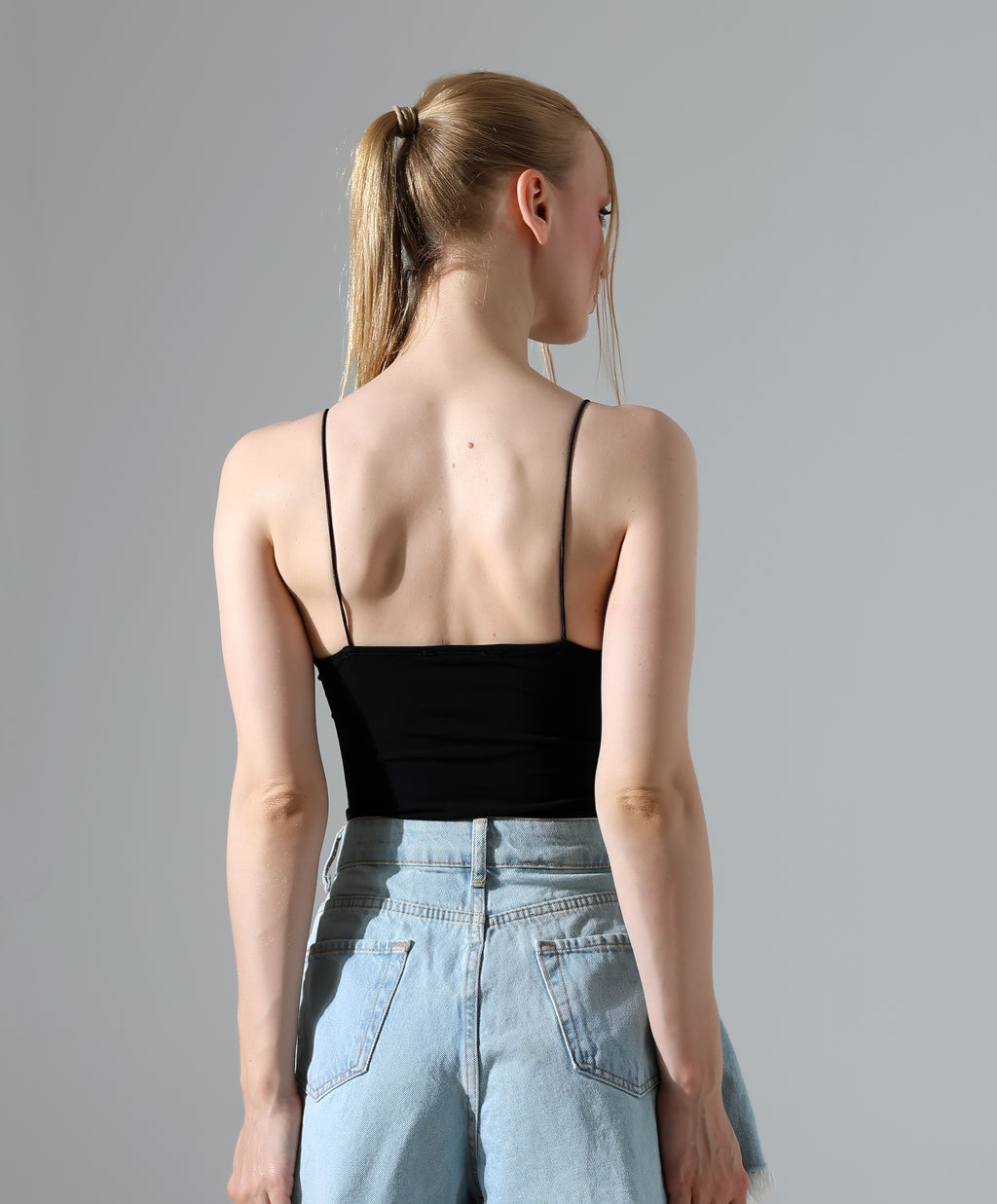 Basic V-Neck Bodysuit - Black