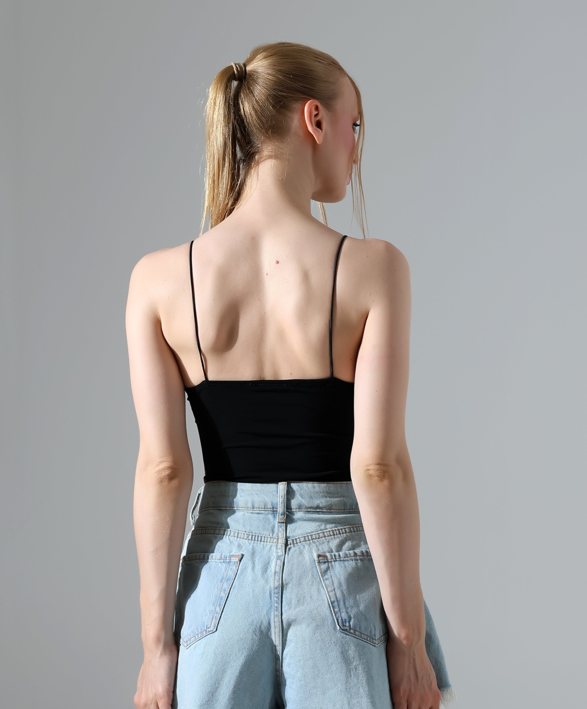 Basic V-Neck Bodysuit - Black