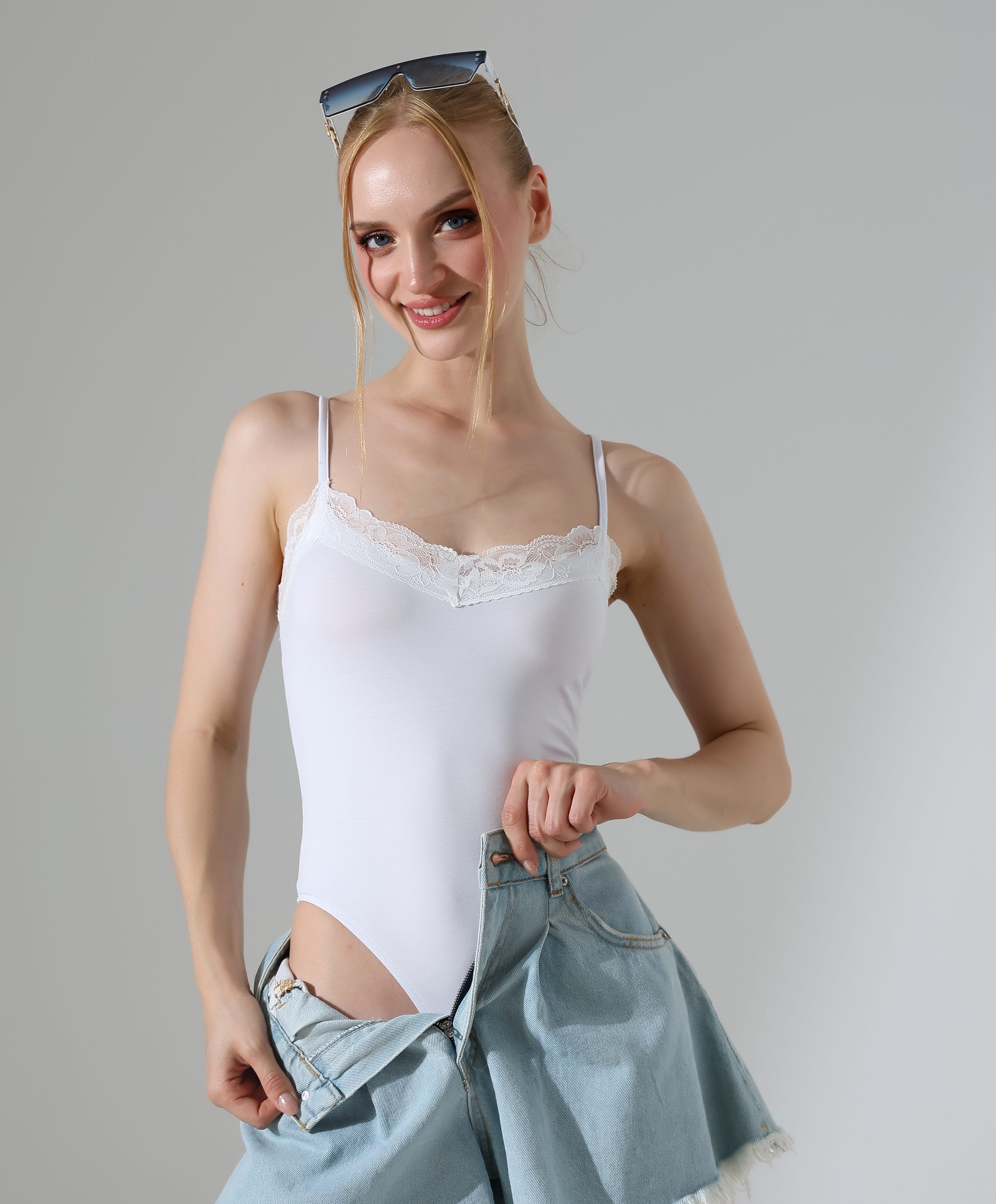 Lace-Trim Bodysuit - White