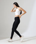 High-Waist Scrunch Leggings - Black
