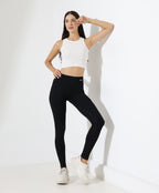 High-Waist Scrunch Leggings - Black