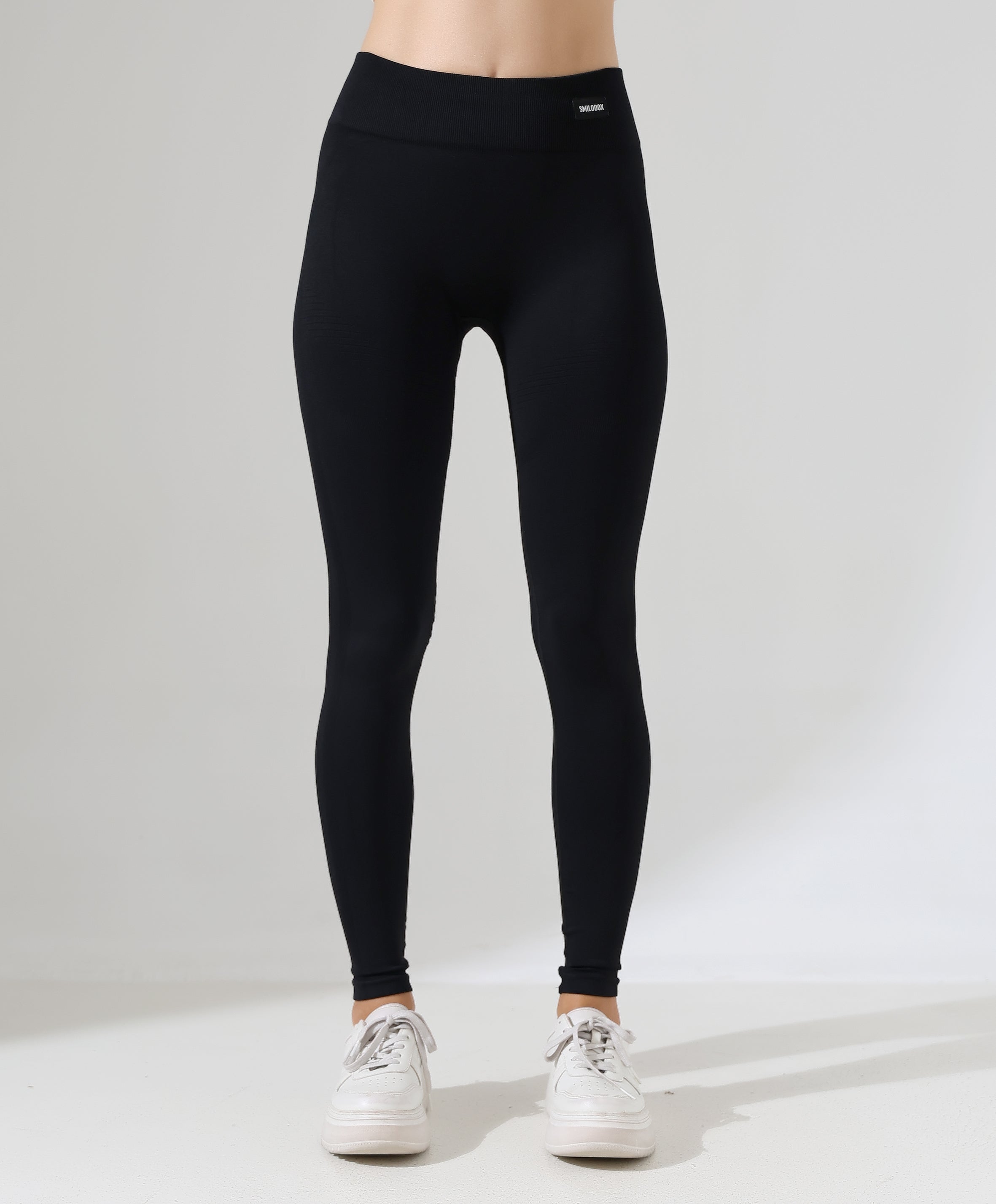 High-Waist Scrunch Leggings - Black